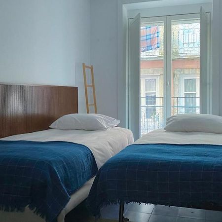 Piso Azul Premium Apartments In Bairro Alto By Lovelystay Lisbon Luaran gambar