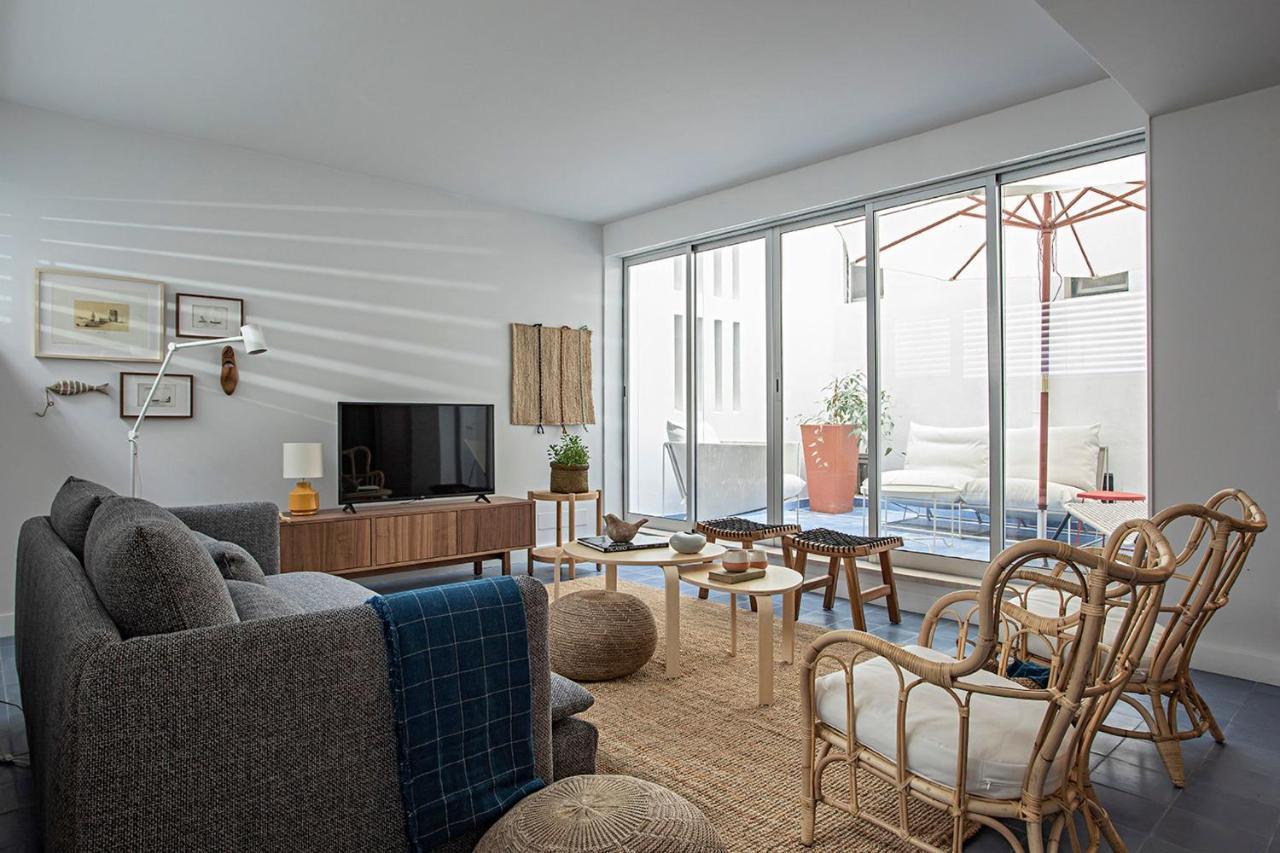 Piso Azul Premium Apartments In Bairro Alto By Lovelystay Lisbon Luaran gambar